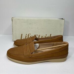 Life Stride Women's Tan Loafers Malta Nubuck Leather NWT